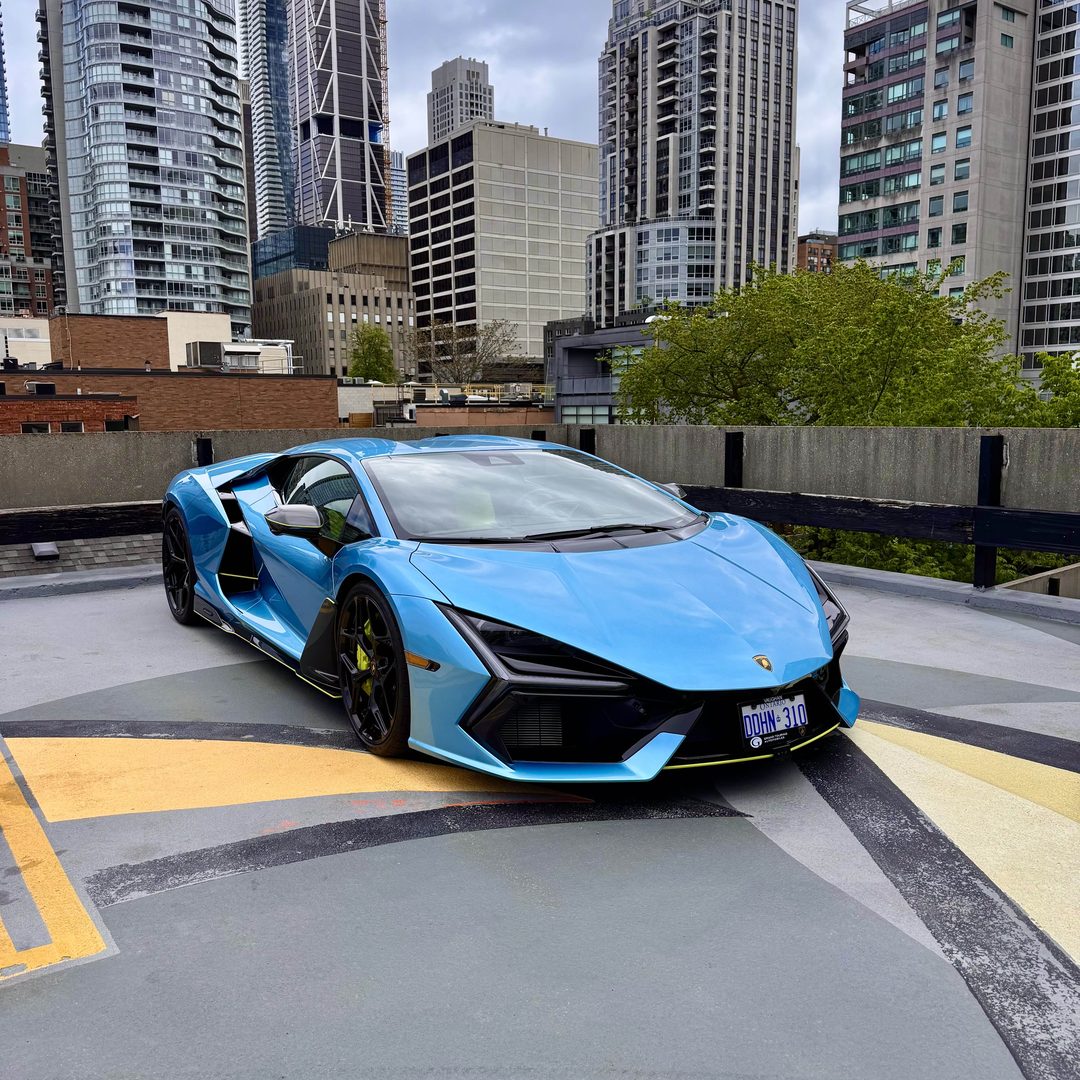 Lamborghini Revuelto