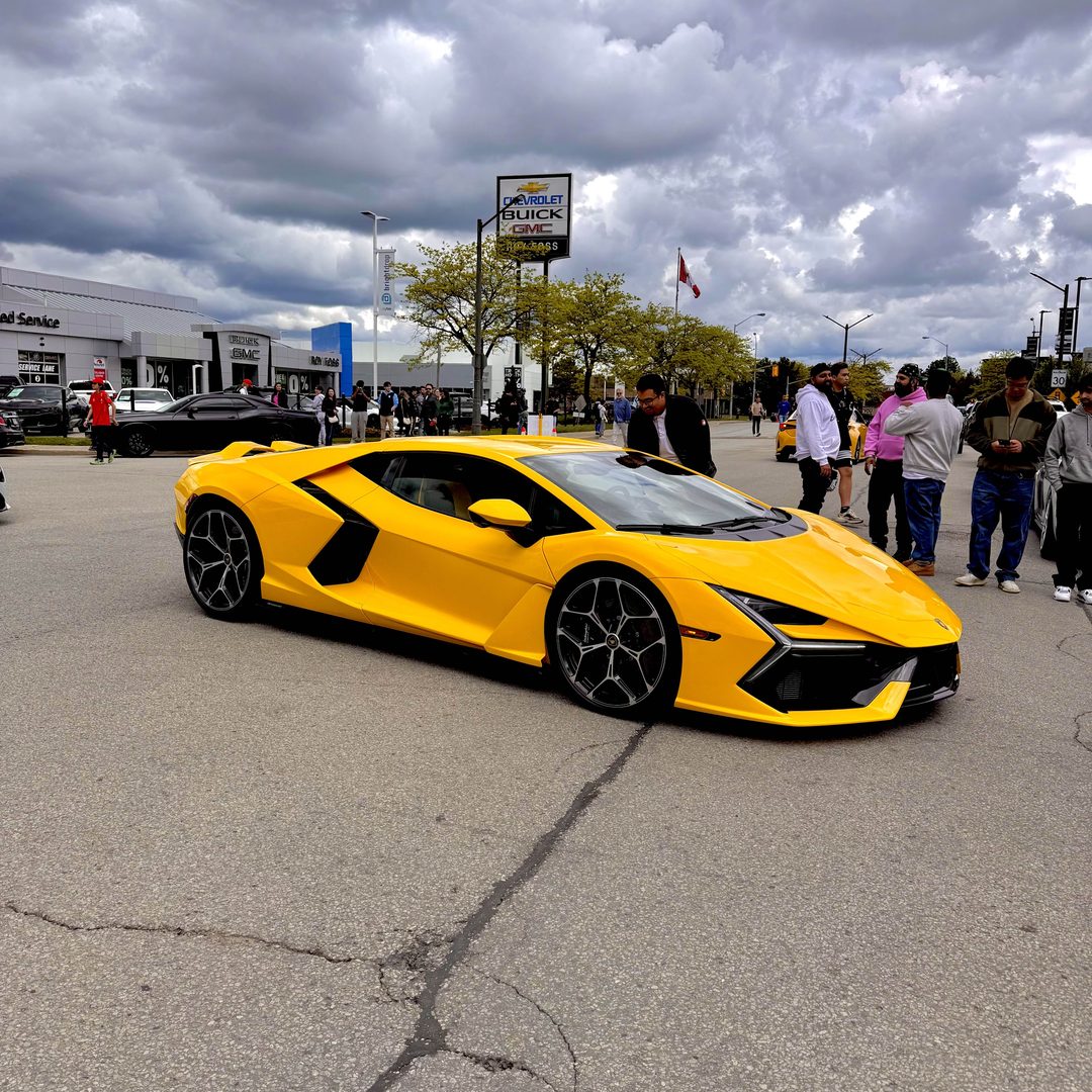 Lamborghini Revuelto